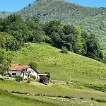 فندق مبيت وإفطار Maison Ameztoia Xve Siecle D'hotes Navarraises