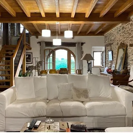Bed & Breakfast Ameztoia Xve Siecle D'hotes Navarraises Saint-Etienne-de-Baigorry