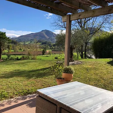 Ameztoia Xve Siecle D'hotes Navarraises Bed & Breakfast *