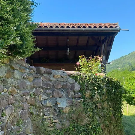 Ameztoia Xve Siecle D'hotes Navarraises * Saint-Etienne-de-Baigorry