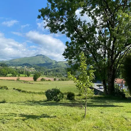 Bed & Breakfast Ameztoia Xve Siecle D'hotes Navarraises *