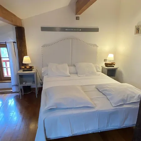 Ameztoia Xve Siecle D'hotes Navarraises Bed & Breakfast *