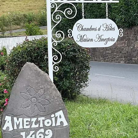 Ameztoia Xve Siecle D'hotes Navarraises * Saint-Etienne-de-Baigorry