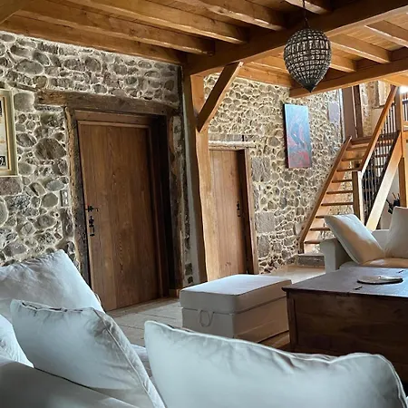 Ameztoia Xve Siècle D'hôtes Navarraises Couette-café