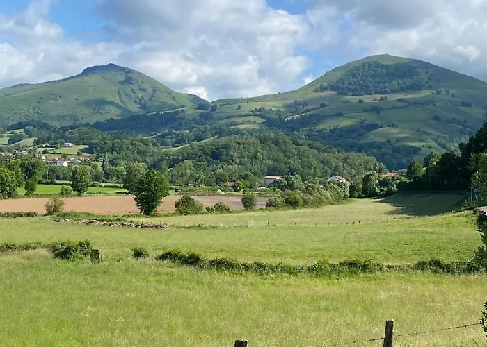 Ameztoia Xve Siècle D'hôtes Navarraises Alojamento de Acomodação e Pequeno-almoço