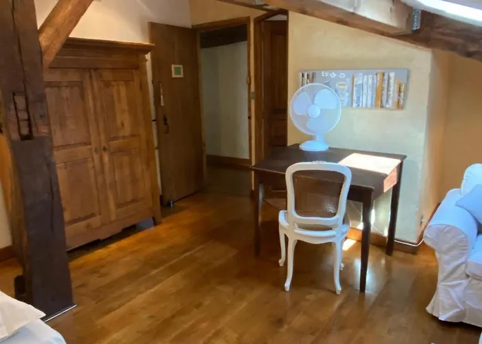 Maison Ameztoia Xve Siecle D'hotes Navarraises לינה וארוחת בוקר סן-אטיין-דה-בגורי