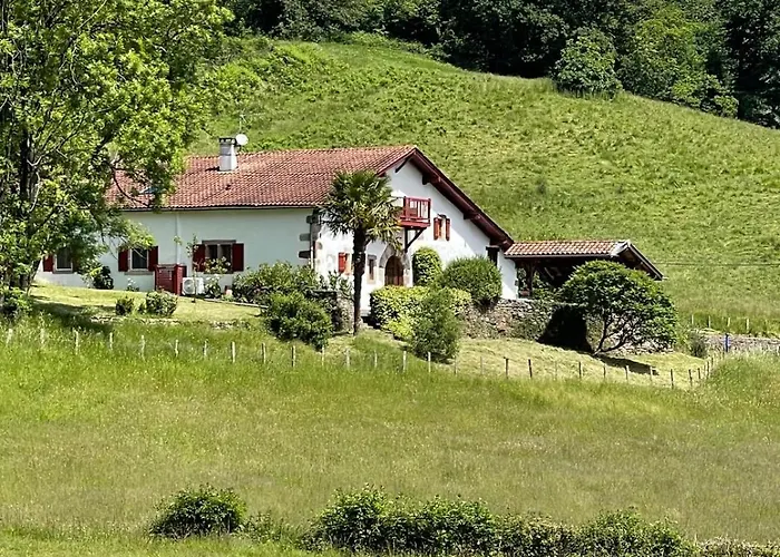 Ameztoia Xve Siècle D'hôtes Navarraises 3* Saint-Etienne-de-Baigorry